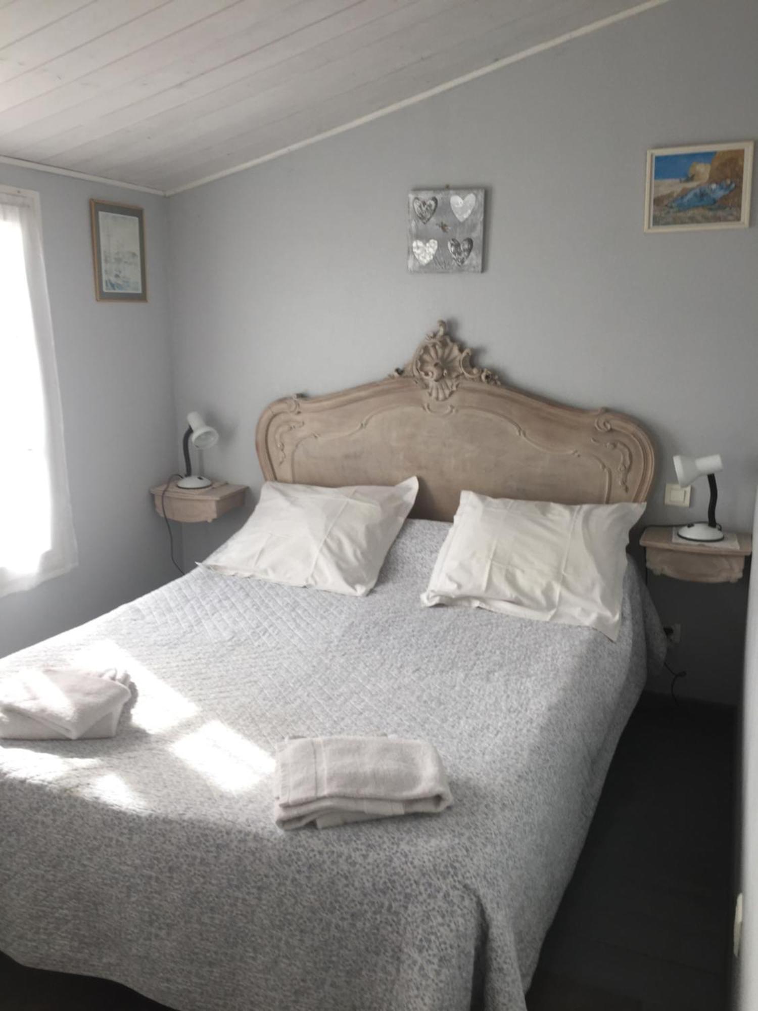 La Berrichonne Hotell Ars-en-Ré Exteriör bild